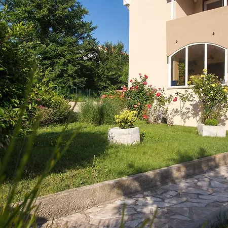 Apartmán Ivanka Dujmovic *