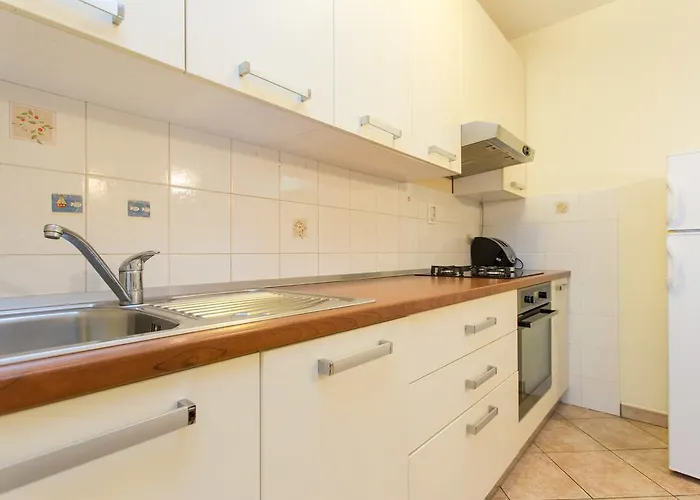 Ivanka Dujmović Apartament Baška