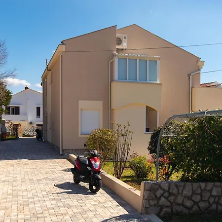 Ivanka Dujmovic Appartamento *